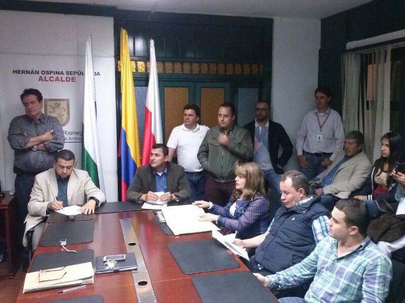 firma vía los sauces